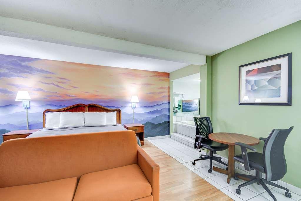 Knights Inn Береа Номер фото